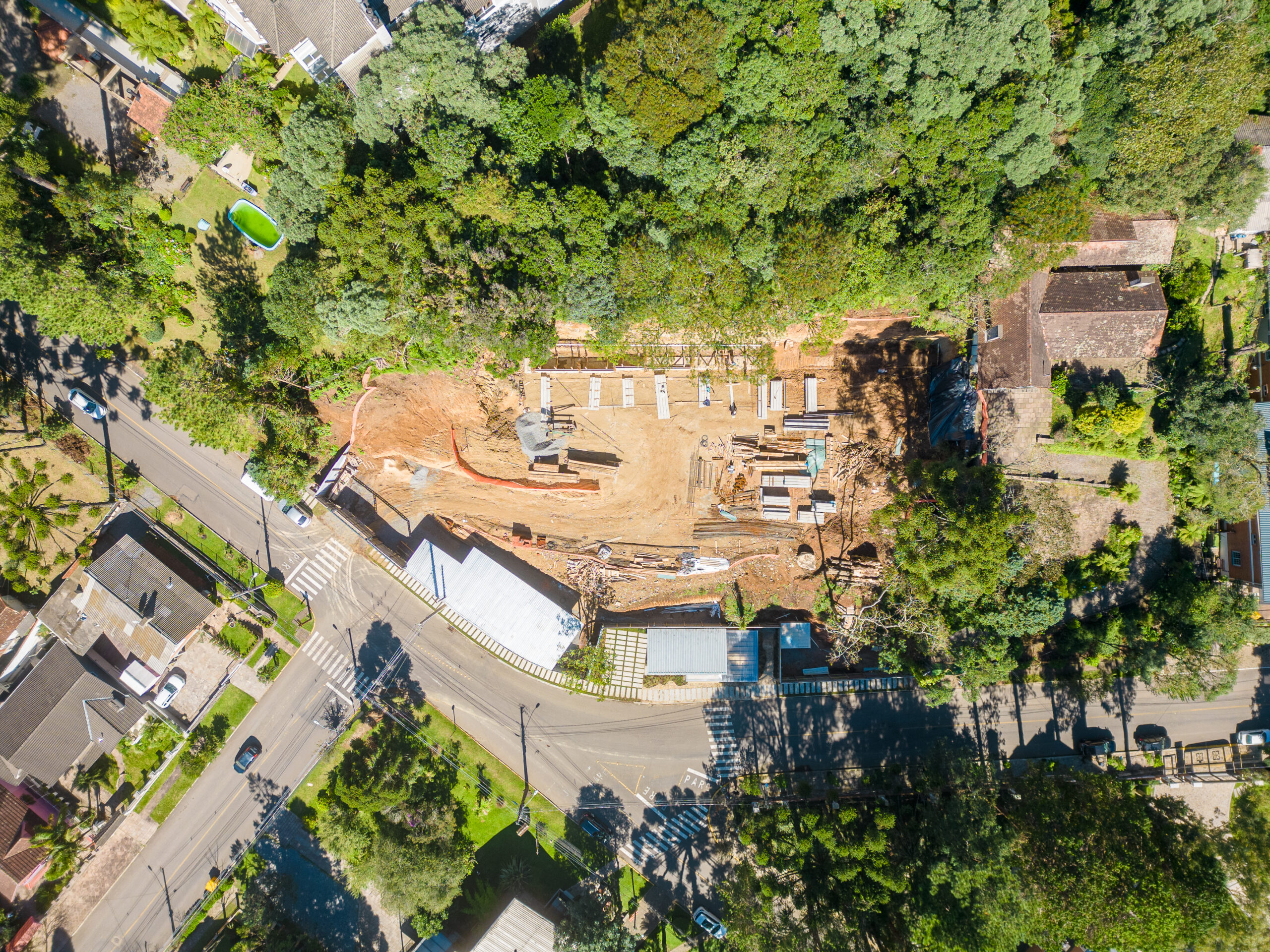 DRONE-ACOMP.-OBRA-MAIO-2024-CASA-TERRALTA-13-scaled