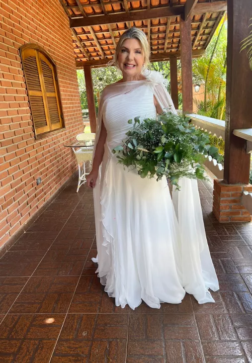 debutante (2)